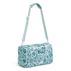 Vera Bradley Women's Recycled Lighten Up ReActive Small Gym Travel Bag, Cloud Floral, One Size 6 Vera Bradley Women's Recycled Lighten Up ReActive Small Gym Travel Bag, Cloud Floral, One Size -Vera Bradley 41 QR3K2DDL