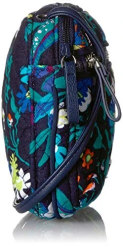 Vera Bradley Iconic RFID Little Crossbody, Signature Cotton, Moonlight Garde -Vera Bradley 41 2BrQsEp UL