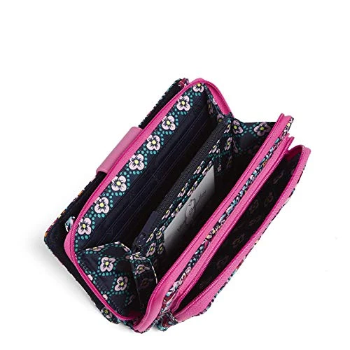 Vera Bradley Iconic Deluxe All Together Crossbody, Signature Cotton, Kaleidoscope 3 Vera Bradley Iconic Deluxe All Together Crossbody, Signature Cotton, Kaleidoscope - Image 3
